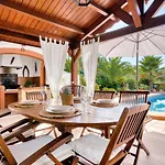 빌라 Casa Tony *